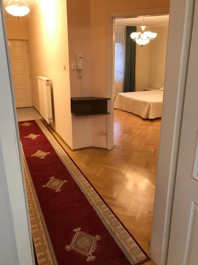 Gabor Pal 1 Apartman 2 Szoba Dunafoldvar Екстериор снимка