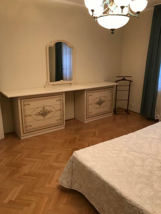 Gabor Pal 1 Apartman 2 Szoba Dunafoldvar Екстериор снимка