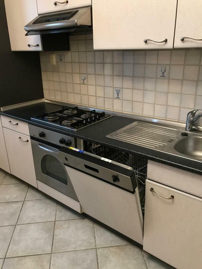 Gabor Pal 1 Apartman 2 Szoba Dunafoldvar Екстериор снимка